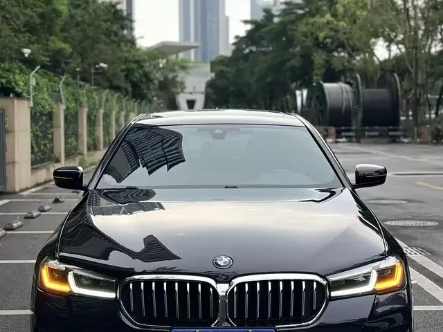 BMW 5 Series 2021 Facelift 530Li Leading M Sport Package