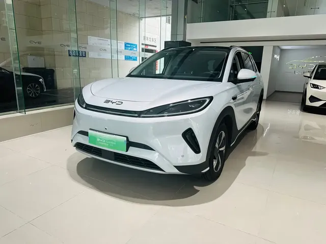 BYD Hai Shi 05 EV 2025 520KM Smart Navigation Edition
