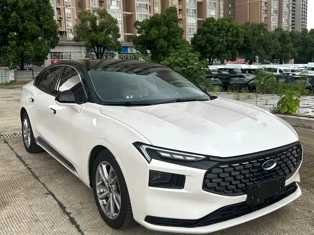 Ford Mondeo 2022 Facelift EcoBoost 245 Fashion