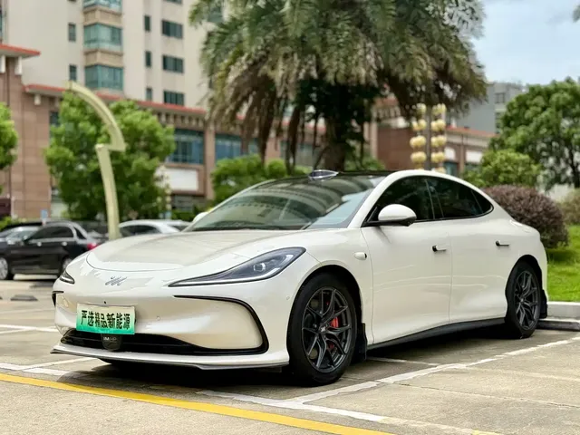 IM Motors IM L6 2024 Max Standard Edition