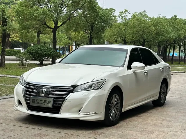 Toyota Crown 2017 2.0T Sport Edition