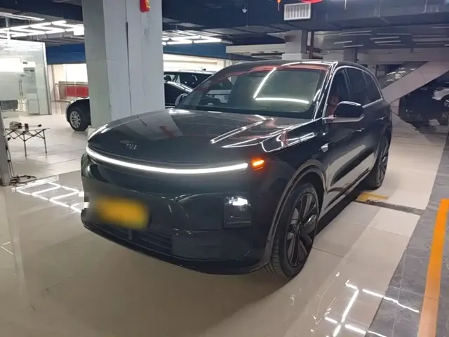 Li Auto L6 2024 Pro