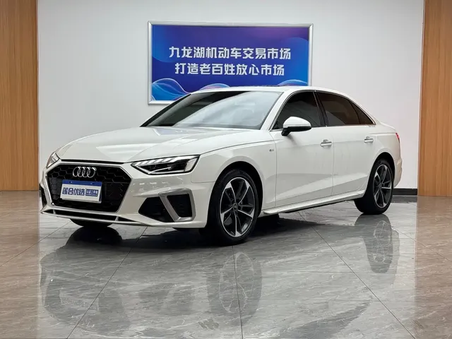 Audi A4L 2022 40 TFSI Fashion Dynamic