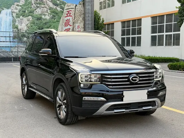 GAC Trumpchi GS8 2017 320T AWD Luxury Smart Connect (7-Seater)