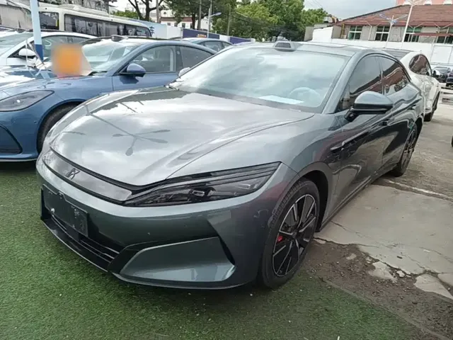 BYD Han L 2025 EV 701KM LiDAR Premium