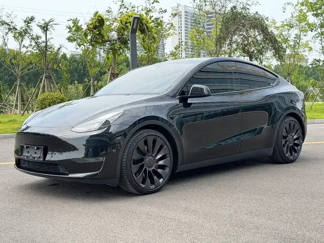 Tesla Model Y 2022 Performance High-Performance All-Wheel Drive Version