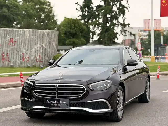 Mercedes-Benz E-Class 2021 E 300 L Fashion