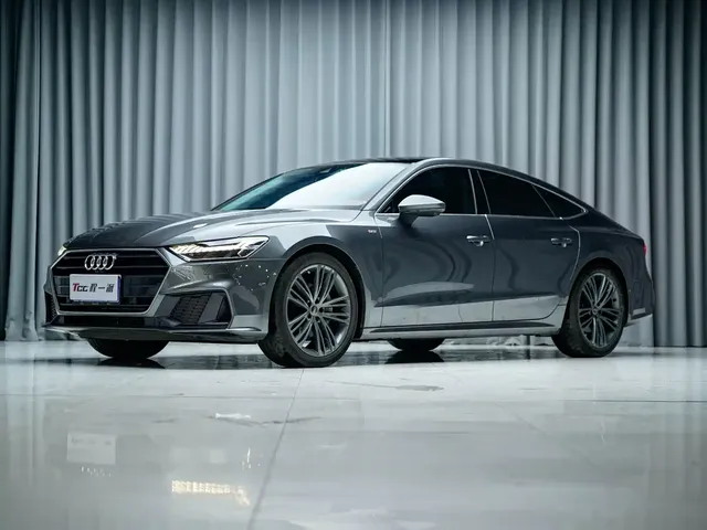 Audi A7 2023 Model 45 TFSI Premium Selection Edition