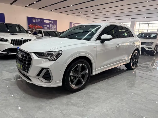Audi Q3 2022 35 TFSI Fashion Dynamic