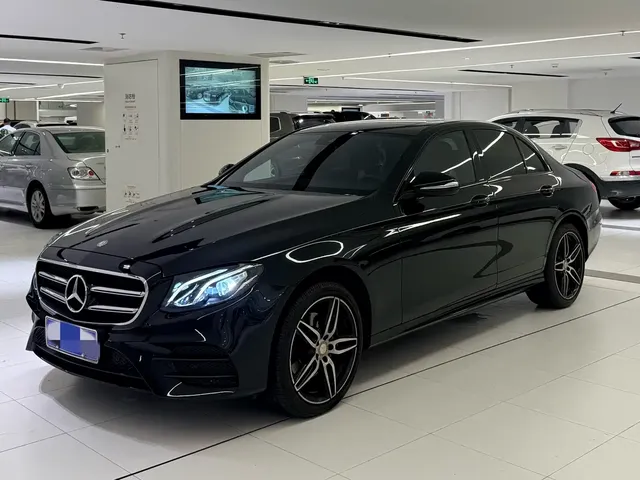 Mercedes-Benz E-Class 2017 E 200 Sport 4MATIC