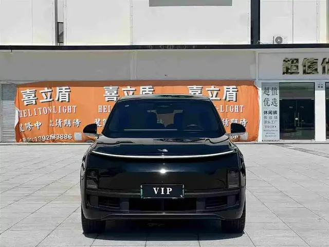 Li Auto Li L8 2024 Pro