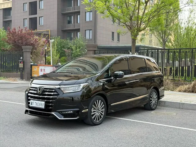 Honda Elysion 2022 2.0L e:HEV Supreme Edition