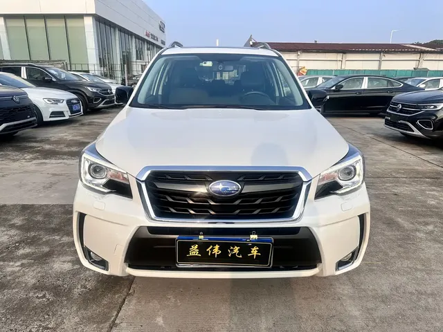 Subaru Forester 2018 2.0i Fashion Navigation Edition