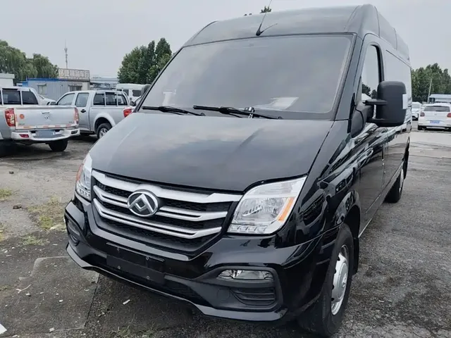 SAIC Maxus Xintu V80 2024 Model Year Aoyunton Value Edition 6MT Long Wheelbase Medium Roof 127Ps 6/7/8/9-Seater