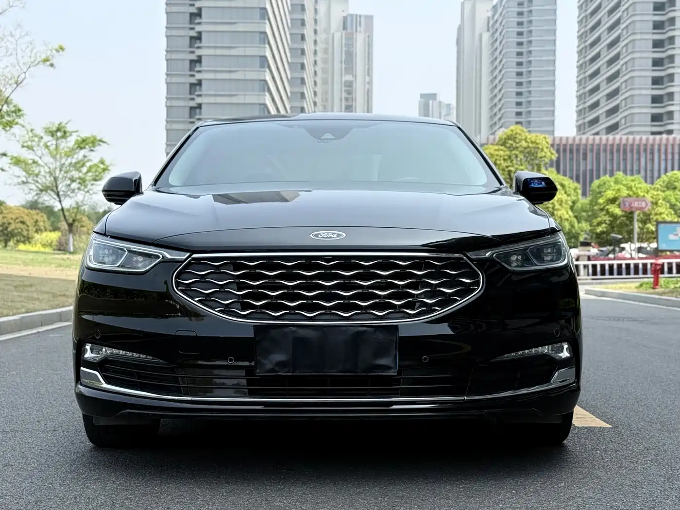 Ford Taurus 2019 EcoBoost 245 Premium Edition