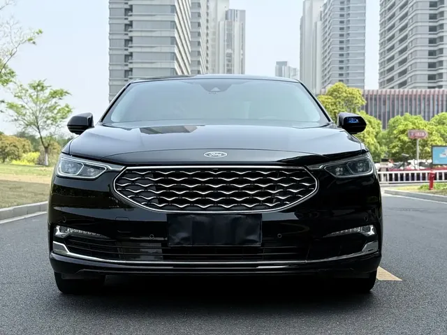 Ford Taurus 2019 EcoBoost 245 Premium Edition