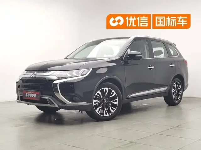 Mitsubishi Outlander 2020 2.4L 4WD Luxury 5-seater