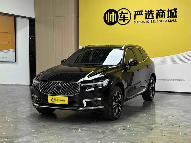 Volvo XC60 2026 Model B5 AWD Premium Luxury