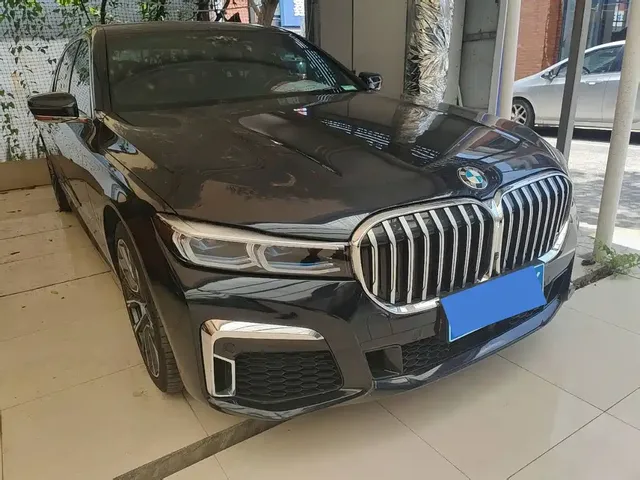 BMW 7 Series 2022 740Li Exclusive M Sport Package