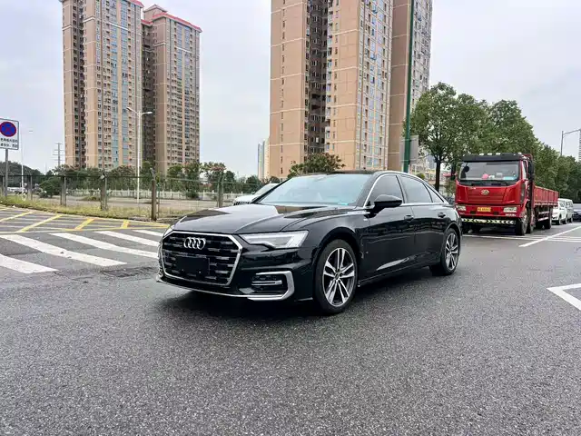 Audi A6L 2025 40 TFSI Luxury Sport