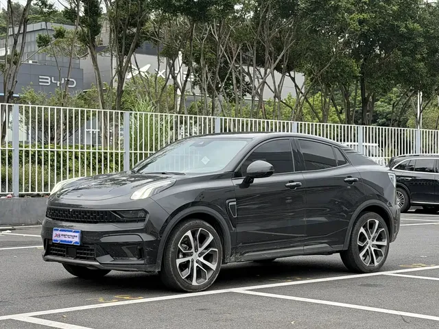 Lynk & Co 05 2020 2.0TD 4WD Halo Edition
