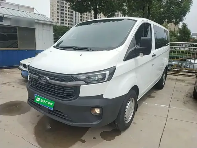 Ford Transit 2023 Model 2.0T Diesel Manual Multi-Purpose Commercial Vehicle Short Wheelbase Low Roof 5/6-Seater