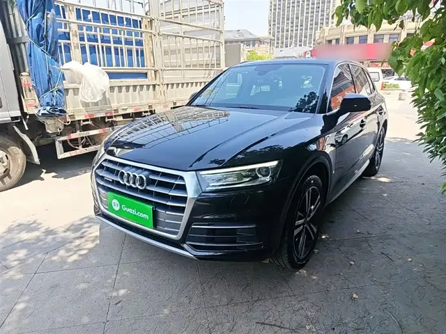 Audi Q5L 2020 40 TFSI Prestige Progressive