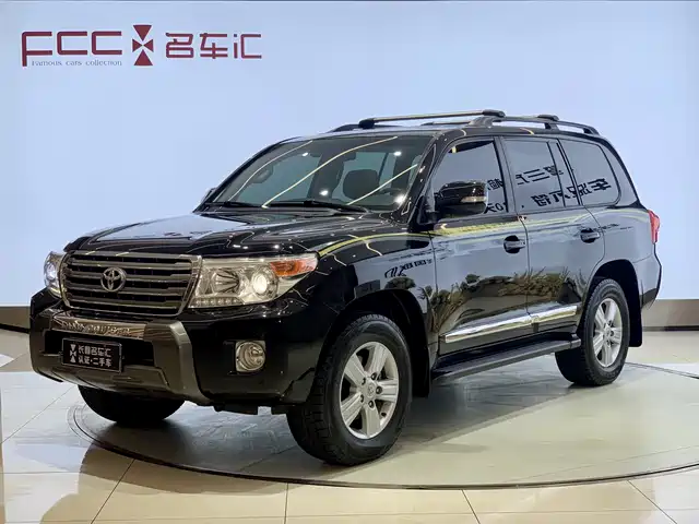 Toyota Land Cruiser 2012 4.6L Automatic VX-R