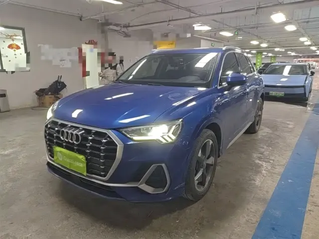 Audi Q3 2019 40 TFSI quattro Fashion Sport