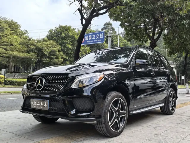 Mercedes-Benz GLE AMG 2017 AMG GLE 43 4MATIC