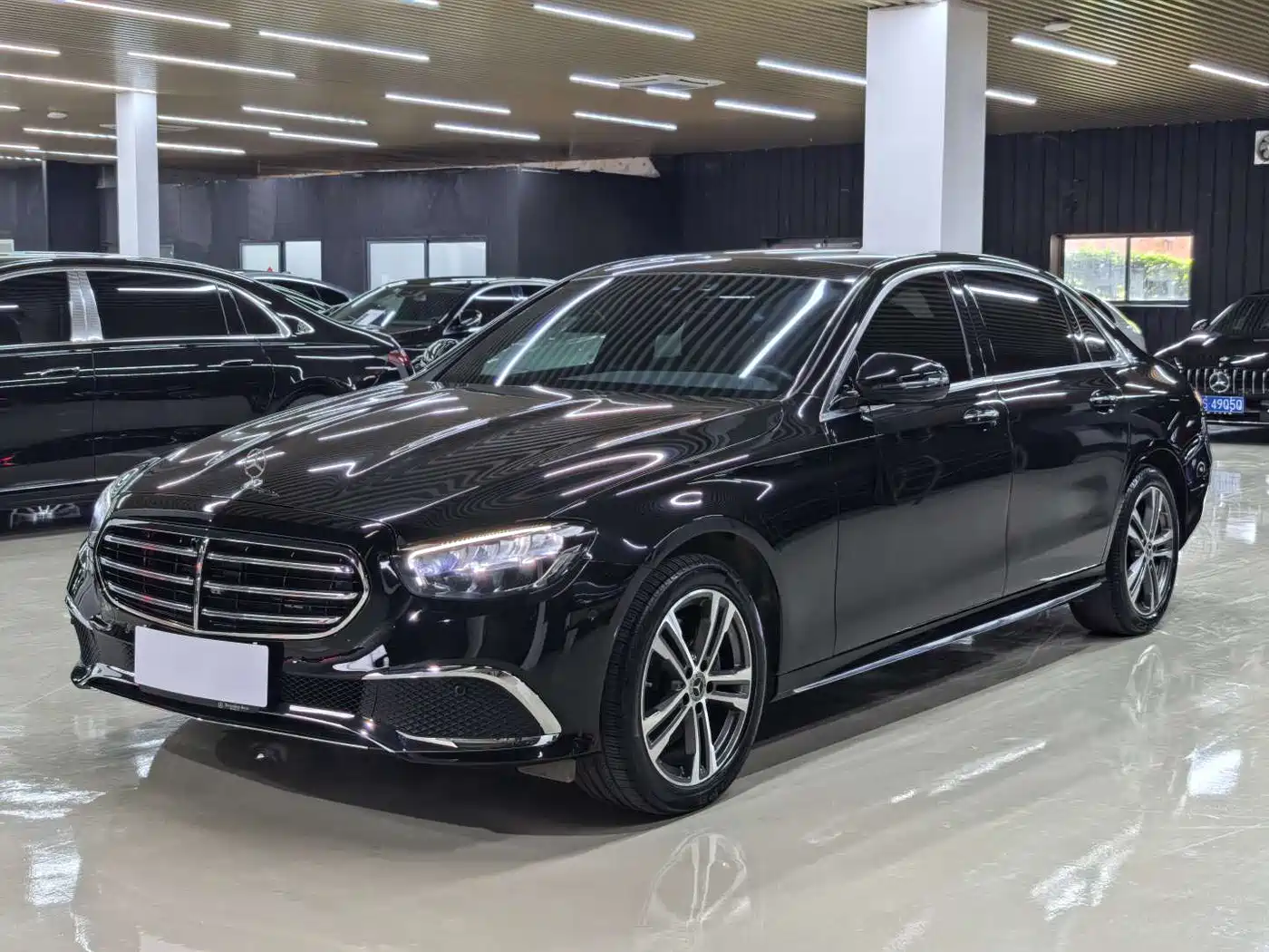 Mercedes-Benz E-Class 2023 E 260 L Sport