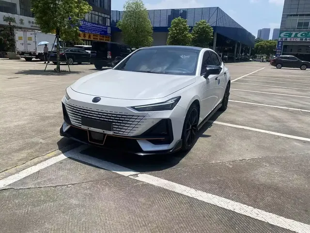 Changan UNI-V 2022 1.5T Sport Edition