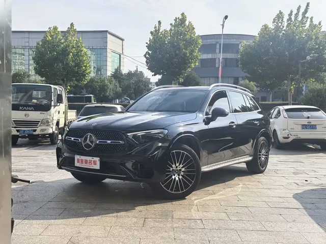 Mercedes-Benz GLC 2024 GLC 300 L 4MATIC Luxury 5-seater