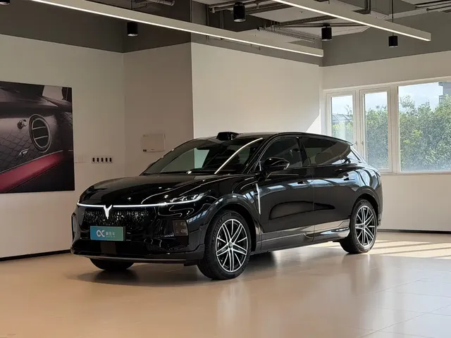 Voyah Auto Voyah Zhiyin 2025 Base