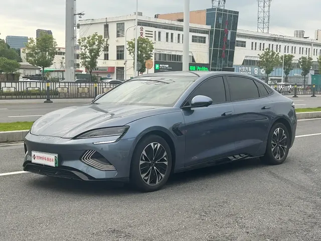 BYD Seal 2023 Champion Edition 550km Premium