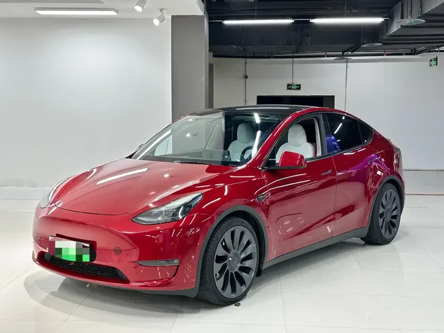 Tesla Model Y 2023 High Performance All-Wheel Drive Edition