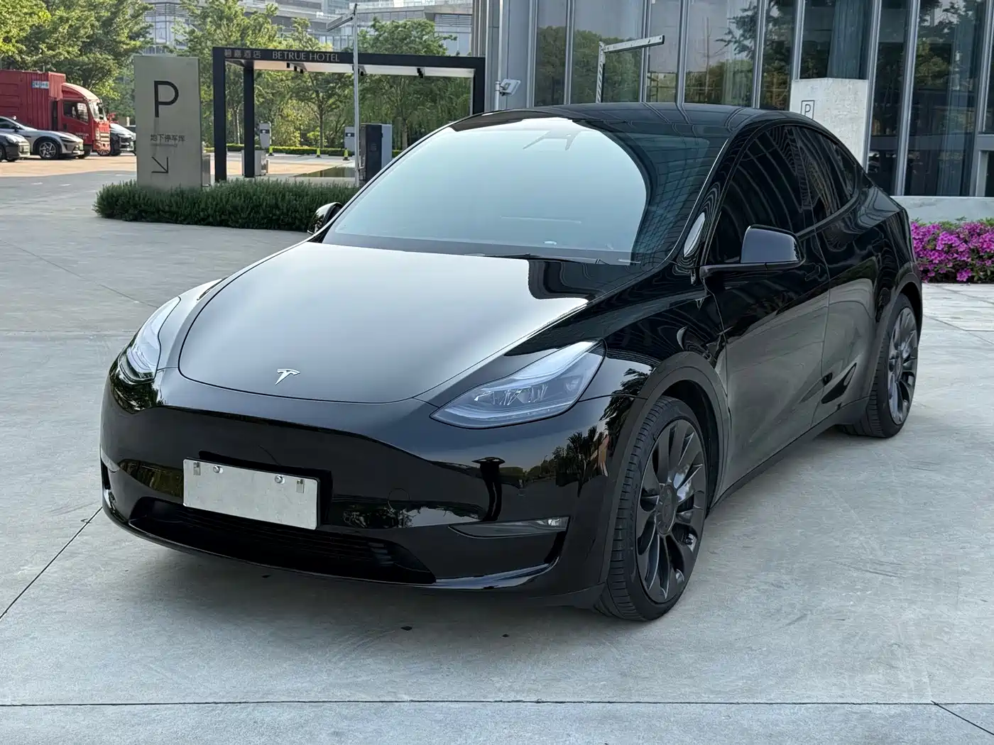 Tesla Model Y 2022 Performance High-Performance All-Wheel Drive Version