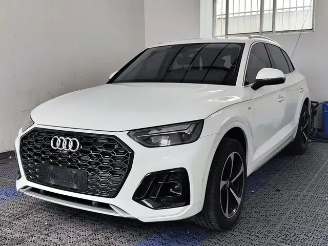 Audi Q5L 2022 40T Luxury Dynamic