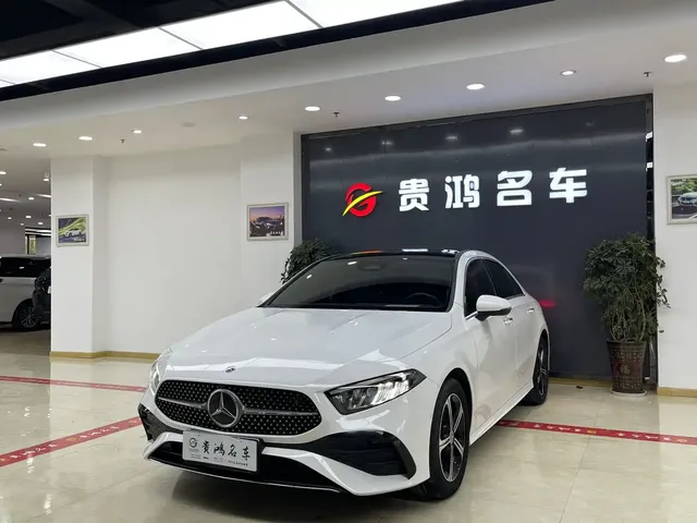 Mercedes-Benz A-Class 2023 A 200 L Fashion