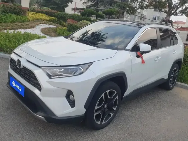 Toyota RAV4 Rongfang 2021 2.0L CVT 4WD Premium