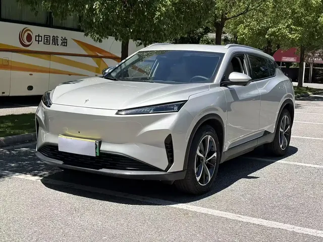 Shijie 06 2025 520km