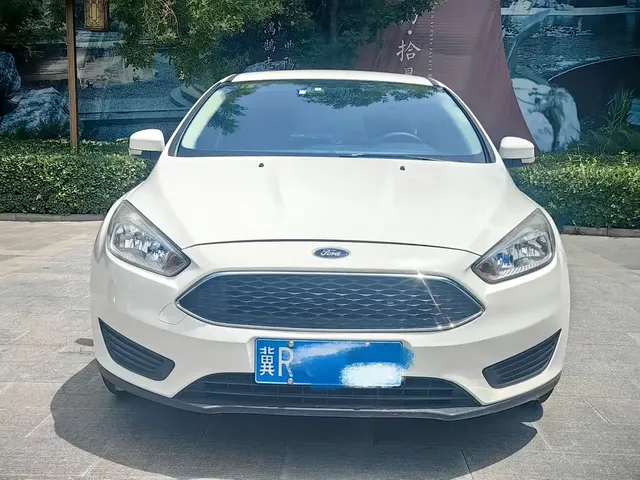 Ford Focus 2017 Hatchback 1.6L Auto Fashion Smart Edition