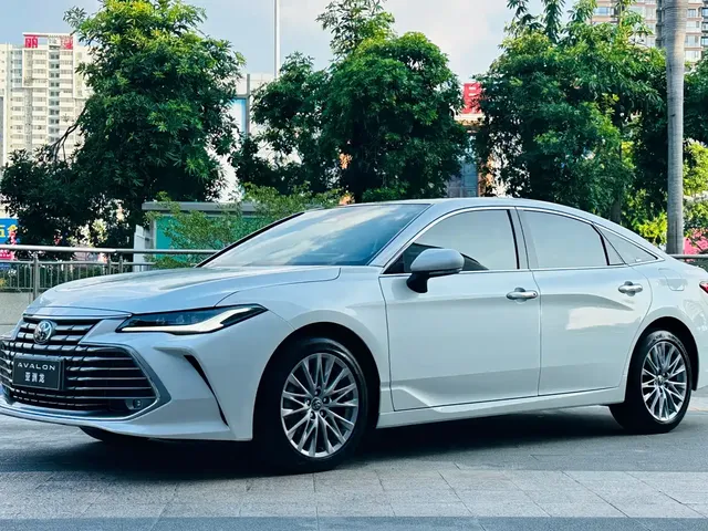 Toyota Avalon 2024 2.0L Luxury Edition