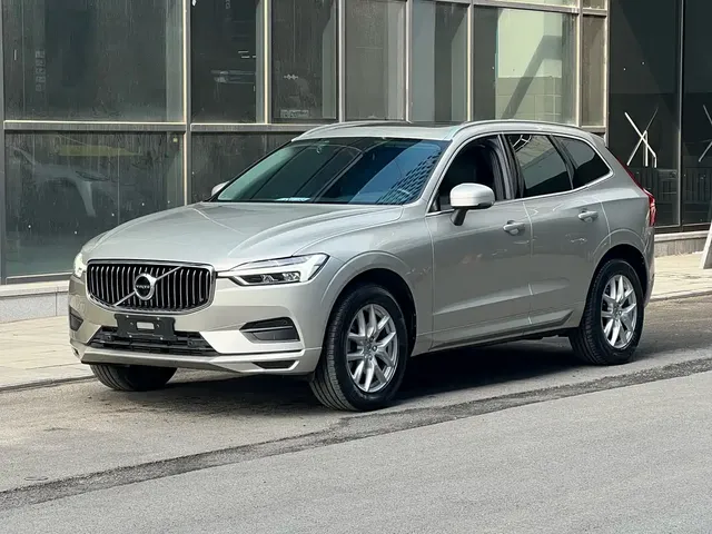 Volvo XC60 2019 T5 4WD Intelligent Ease China VI