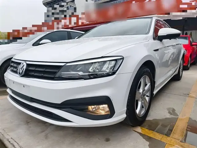 Volkswagen Lamando 2021 230TSI DSG Fashion Edition