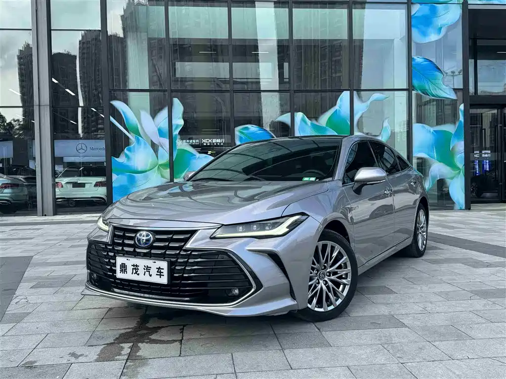 Toyota Avalon 2022 Hybrid 2.5L XLE Premium Edition