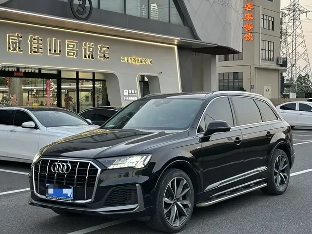 Audi Q7 2021 55 TFSI quattro S line Sport