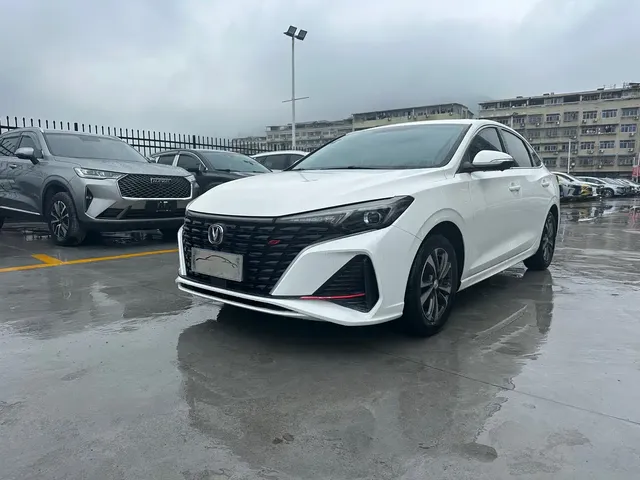 Changan Eado 2023 Enjoy Edition PLUS Blue Whale NE 1.4T GDI DCT Premium Edition