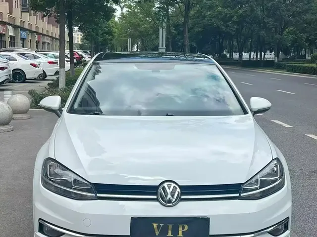 Volkswagen Golf 2020 Beloved Edition 280TSI DSG Comfort