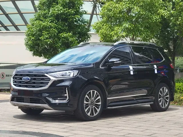 Ford Edge 2021 PLUS EcoBoost 245 FWD Luxury Sharp 7-seater